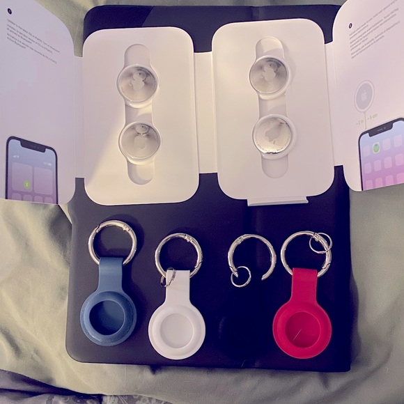Apple Other - Apple AirTag 4pk